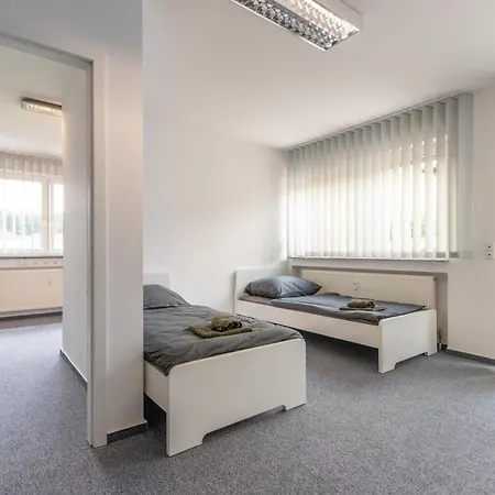 Monteurapartment I 8 Betten I Kueche I Waschmaschine I Balkon Lejlighed