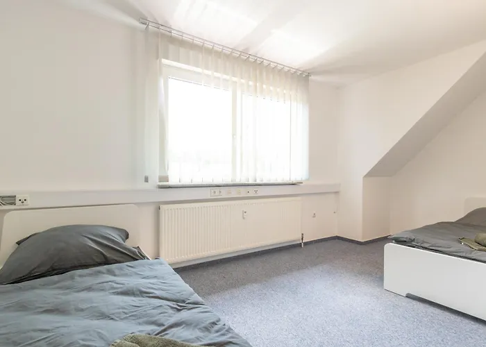 Monteurapartment I 8 Betten I Kueche I Waschmaschine I Balkon * Munster (Darmstadt-Dieburg)