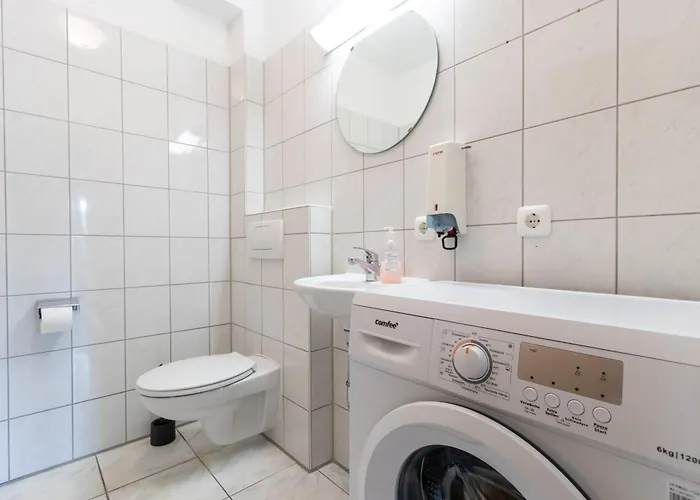 Monteurapartment I 8 Betten I Kueche I Waschmaschine I Balkon Munster (Darmstadt-Dieburg)