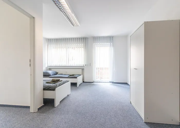 Monteurapartment I 8 Betten I Kueche I Waschmaschine I Balkon *