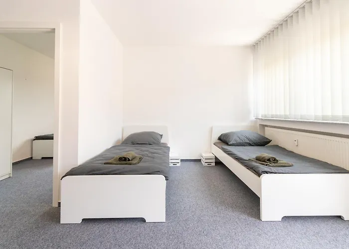 Monteurapartment I 8 Betten I Kueche I Waschmaschine I Balkon *