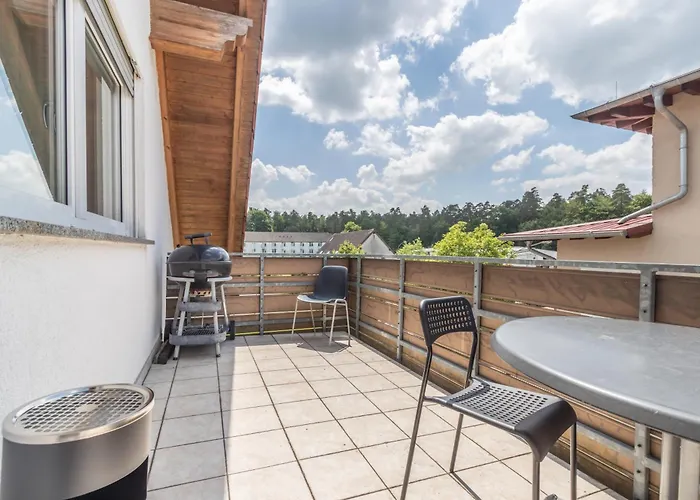 Apartment Monteurapartment I 8 Betten I Kueche I Waschmaschine I Balkon *