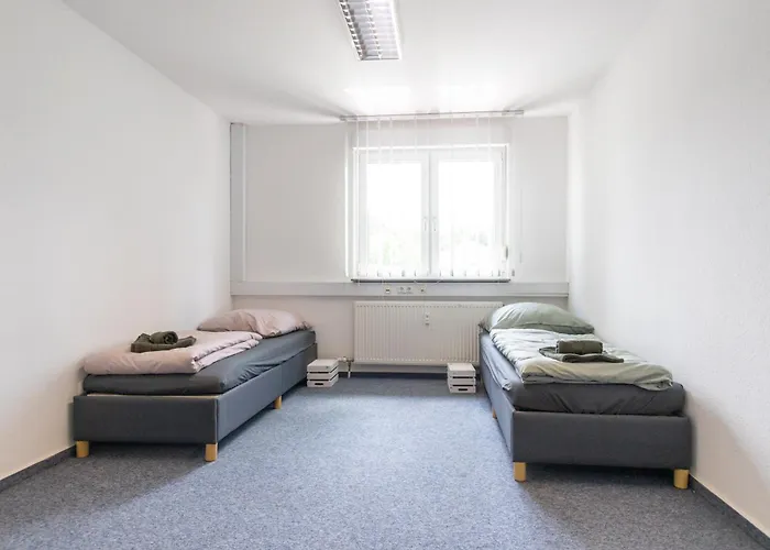 Monteurapartment I 8 Betten I Kueche I Waschmaschine I Balkon *